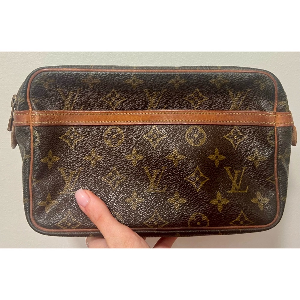 Louis Vuitton Monogram Clutch
